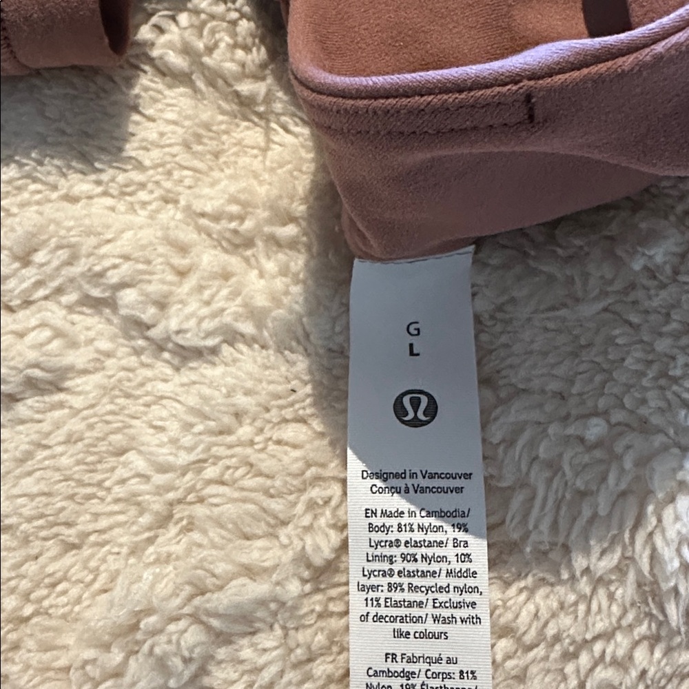 Lululemon LG bra twist NWOT - Picture 3 of 4